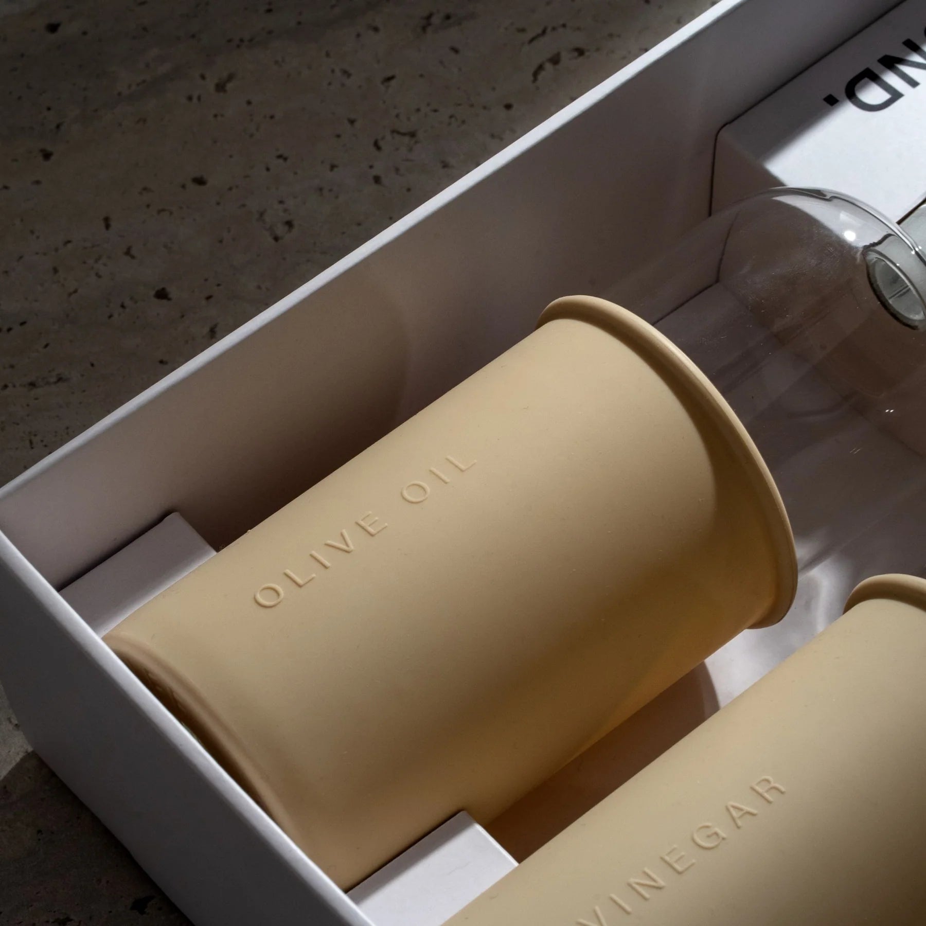 Rund Oil and Vinegar Bottle Gift Set 700ml