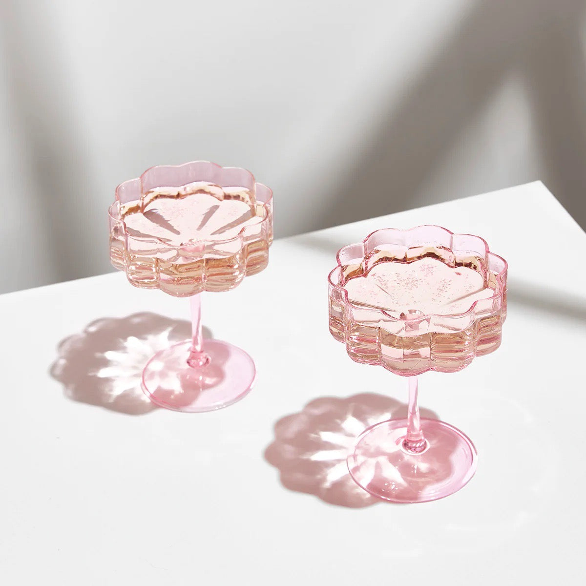 Two Wave Coupe Glasses - Pink