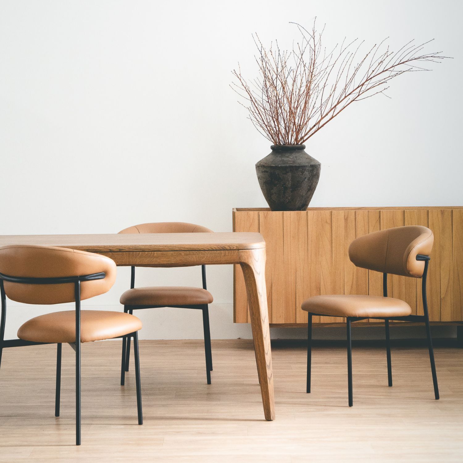 New York Dining Table