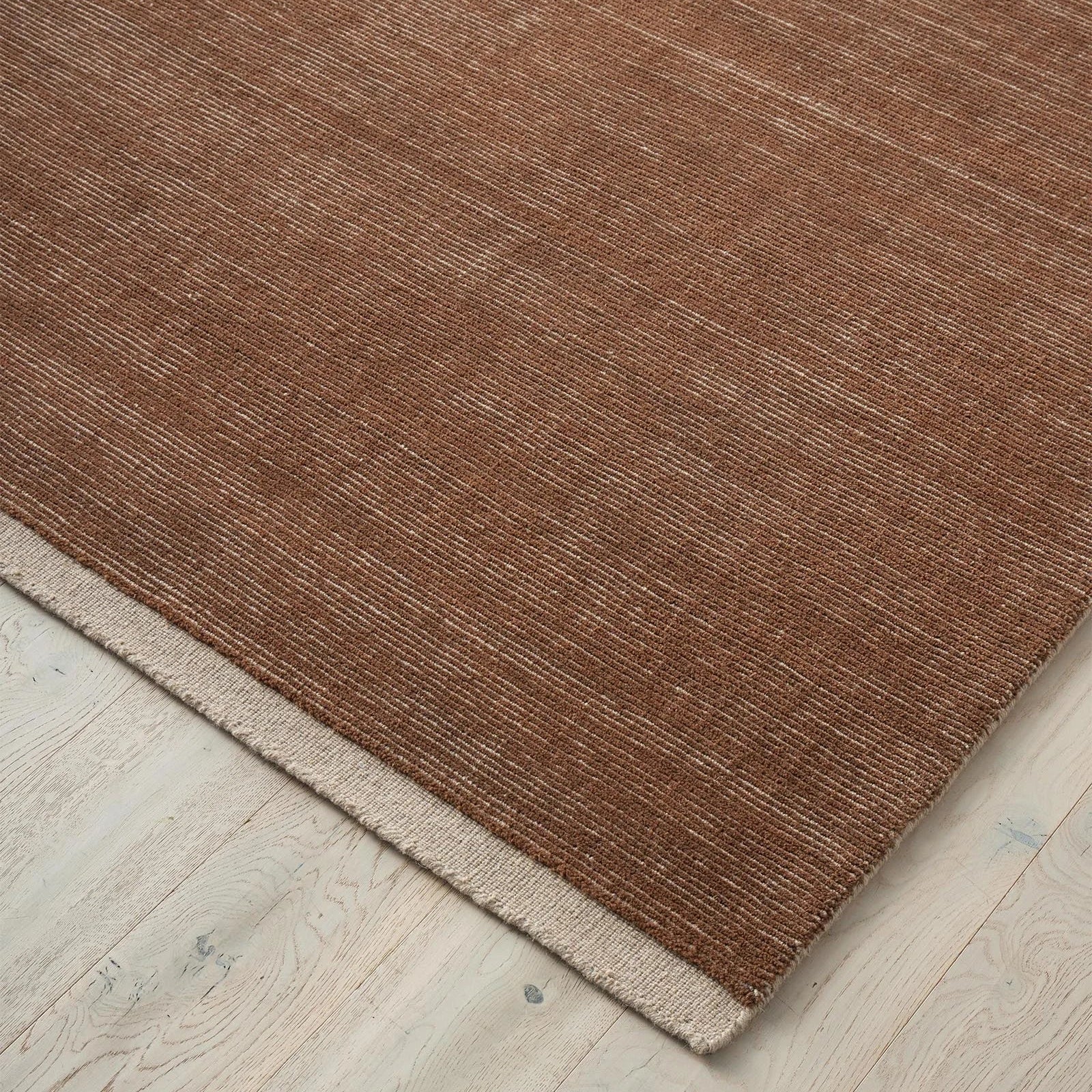 Remo Rug 2 x 3m - Amber
