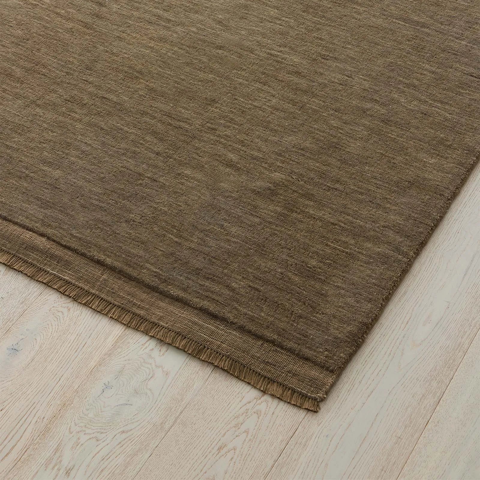 Silvio Rug - Walnut