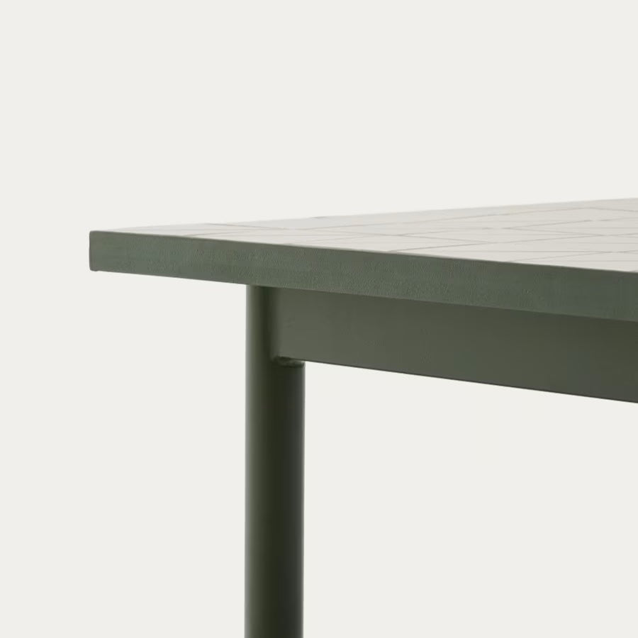 Maurina Table