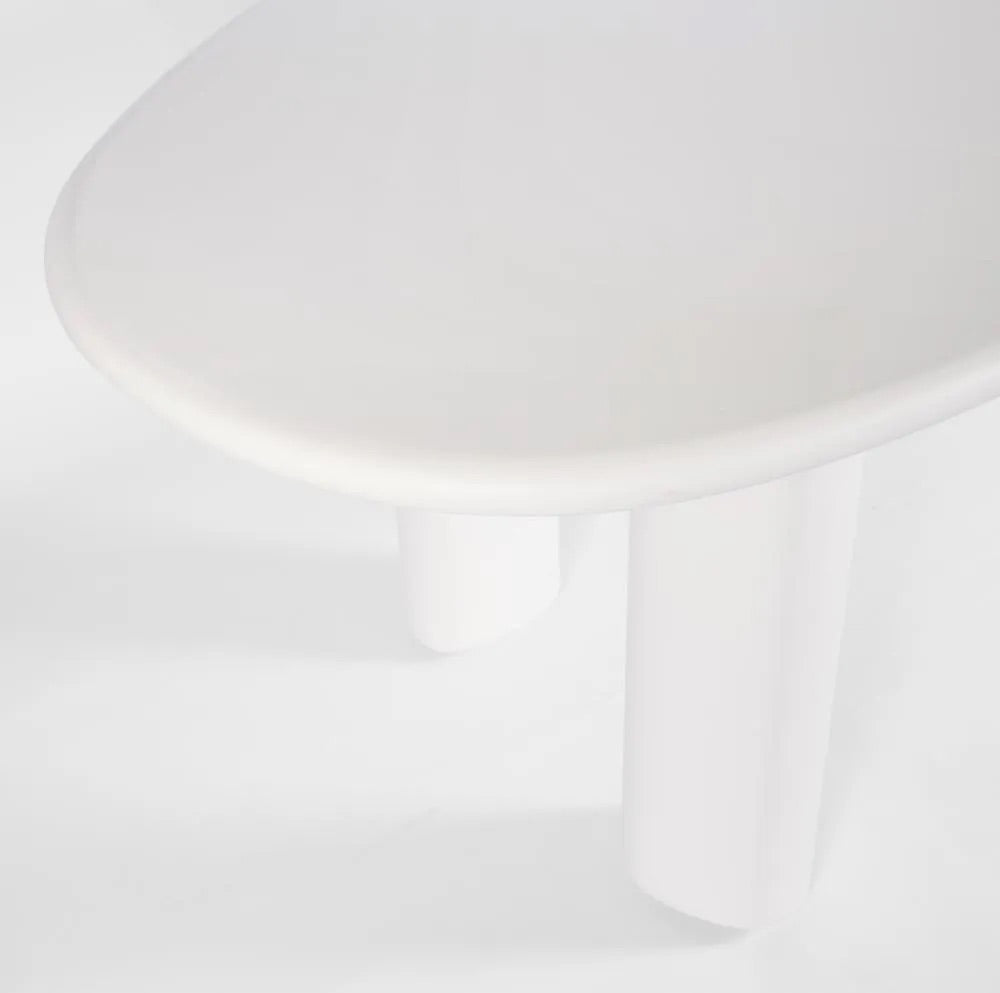 Flow Outdoor Dining table
