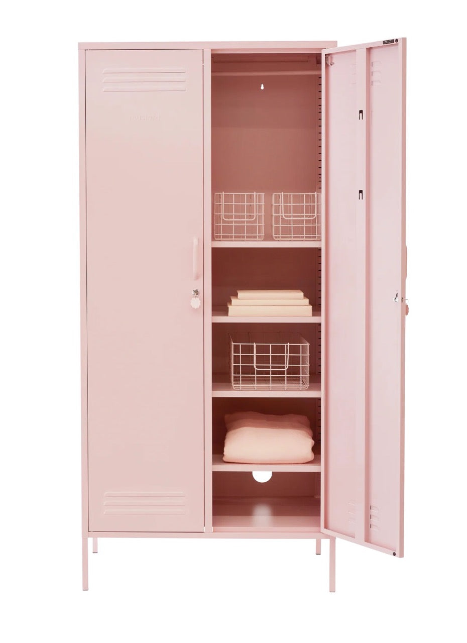 The Twinny Locker