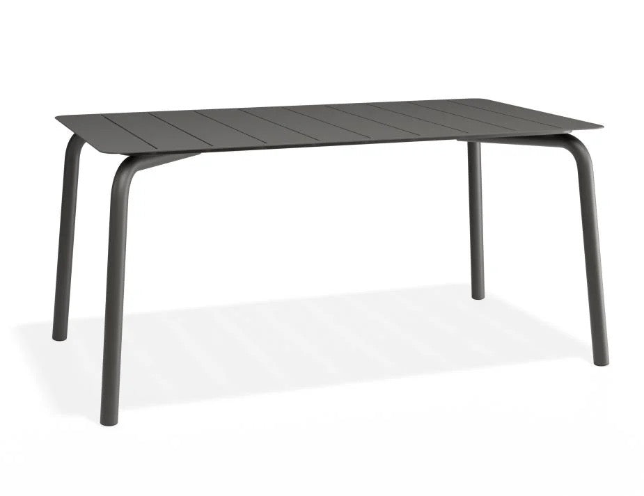 Luma Outdoor Dining Table