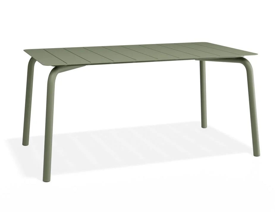 Luma Outdoor Dining Table