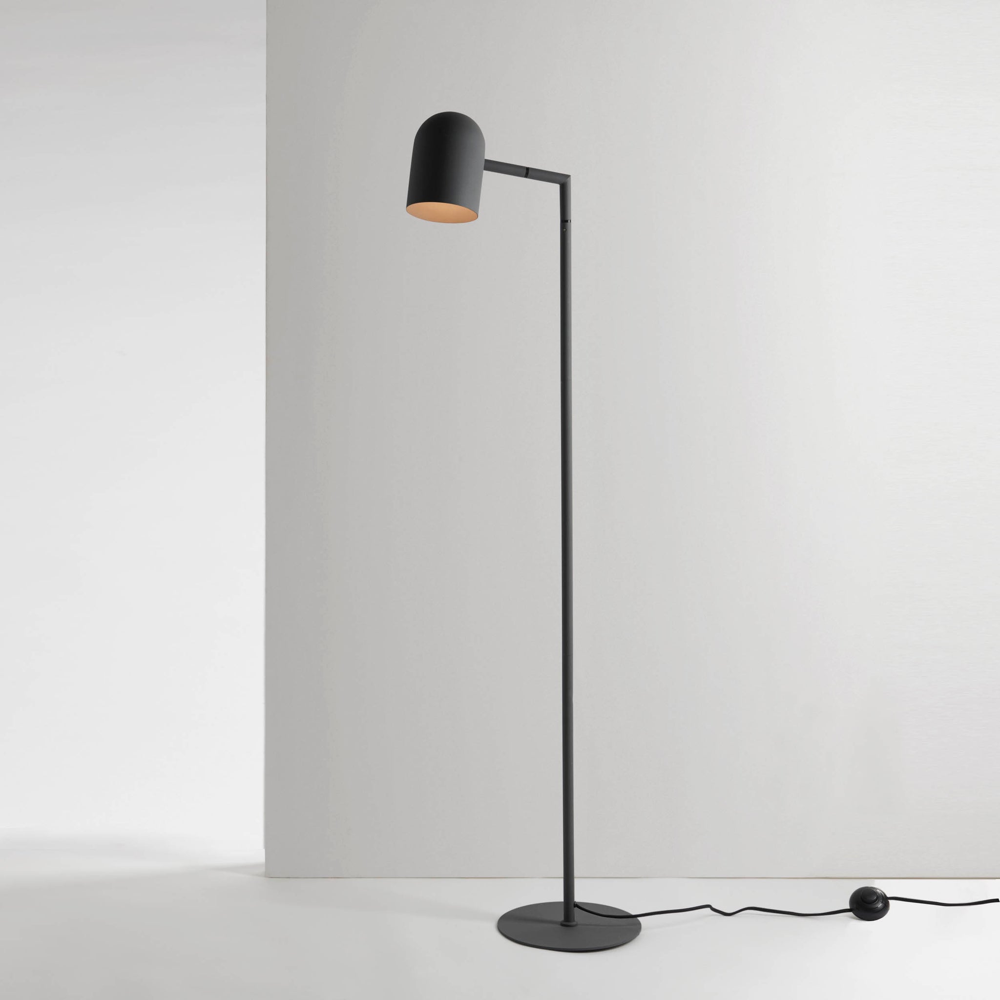 Pia Floor Lamp - Charcoal