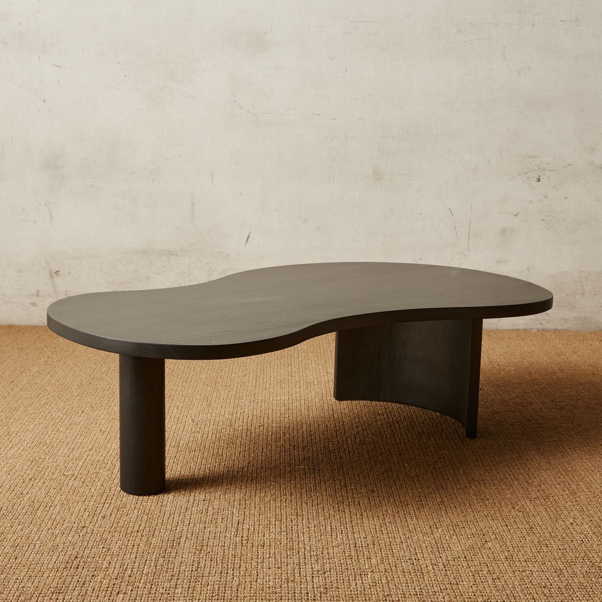 Solomon Curved Table