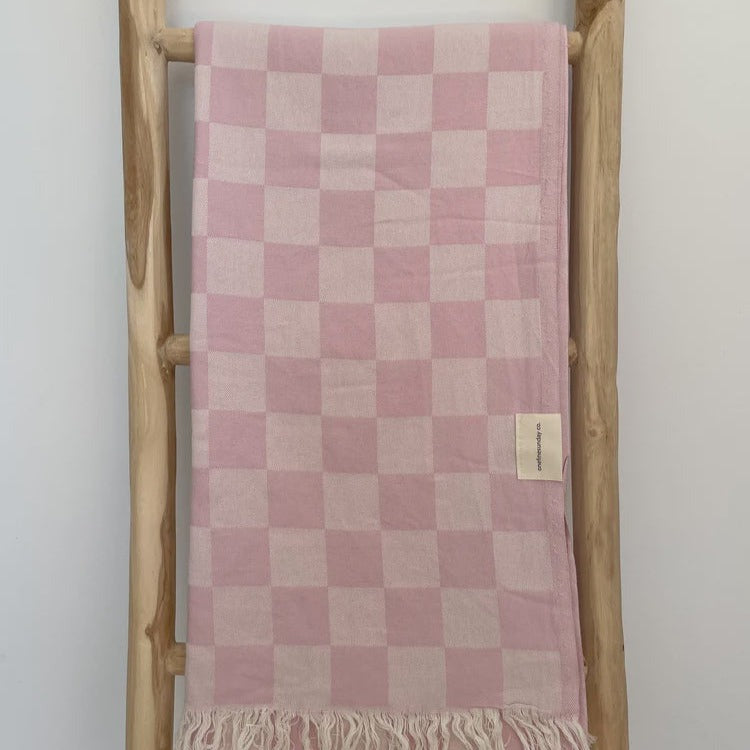 XL Checker Towel - Blush Pink